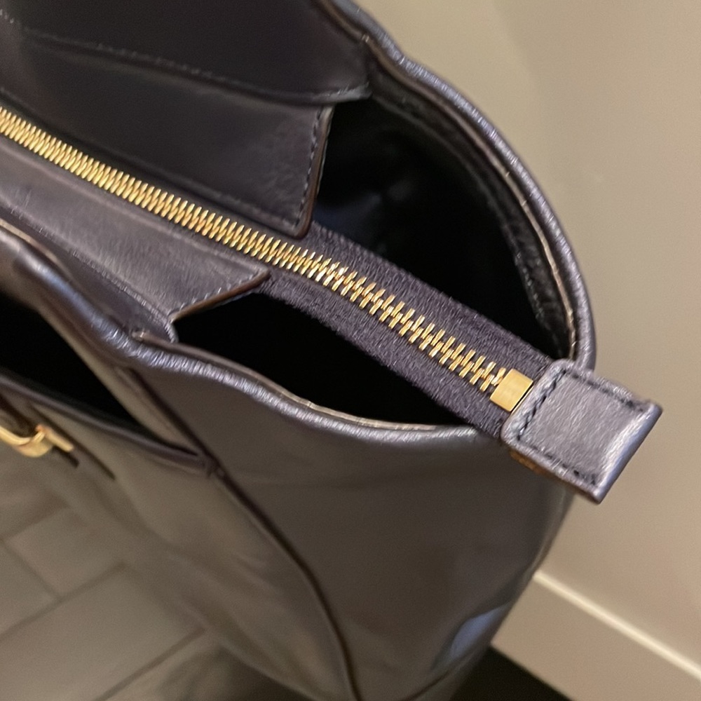 Coach Purse - Picture 8 of 15